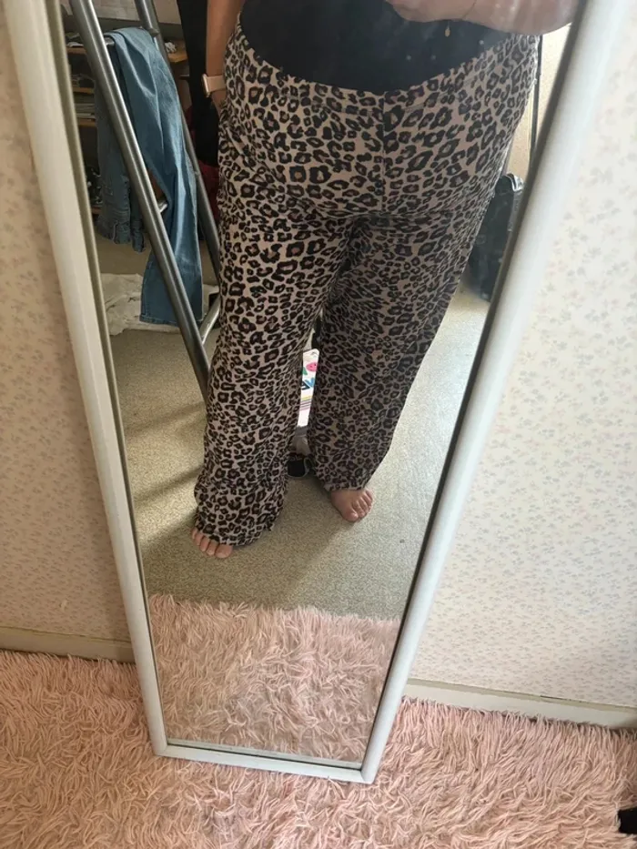 Pantalon léopard taille 48-50 marque george