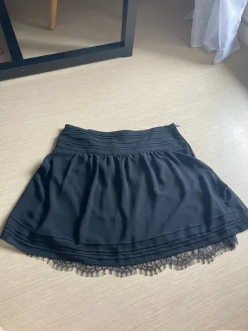Jupe patineuse avec dentelle