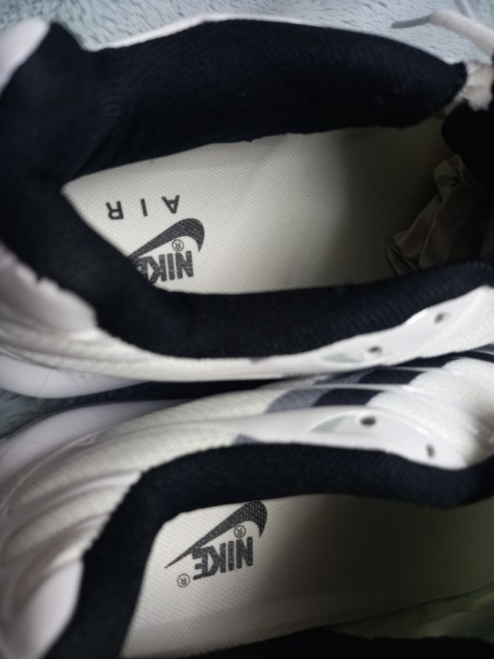 Baskets  Nike Air Max TN  noir, blanc,gris, taille 43 - photo numéro 7