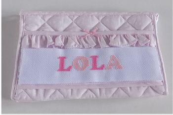 Trousse de toilette brodé à la main 