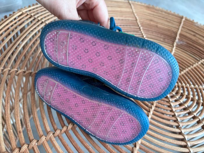 Paire de kickers bleue vernis pointure 20 - photo numéro 4