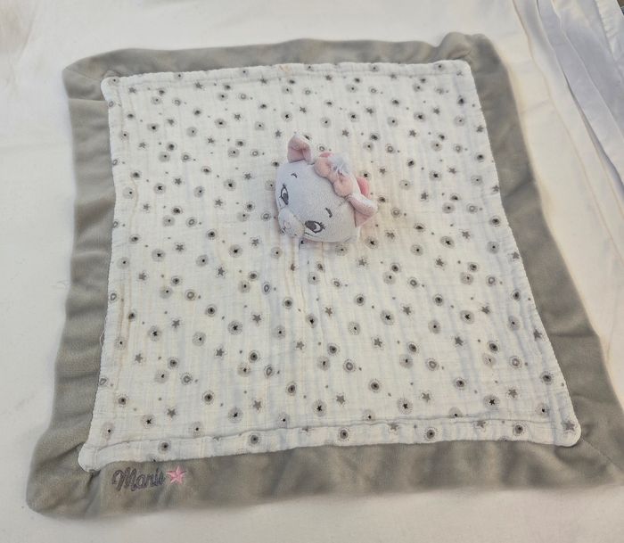 Doudou chat Marie Les Aristochats carré plat lange - Disney