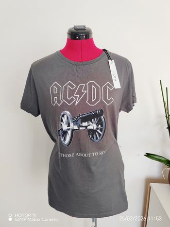 T shirt acdc