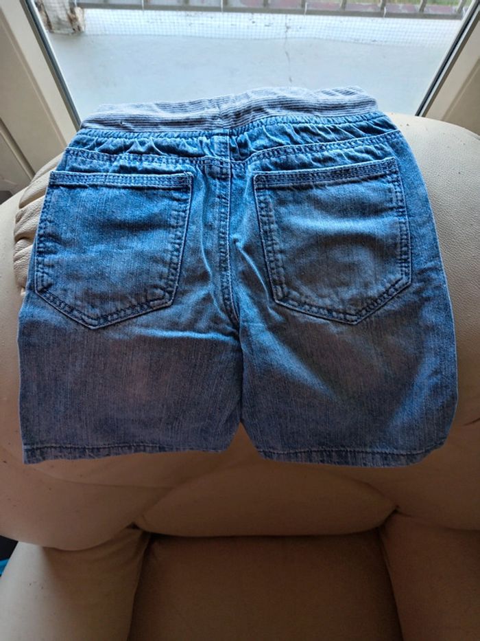 Short 4ans - photo numéro 2