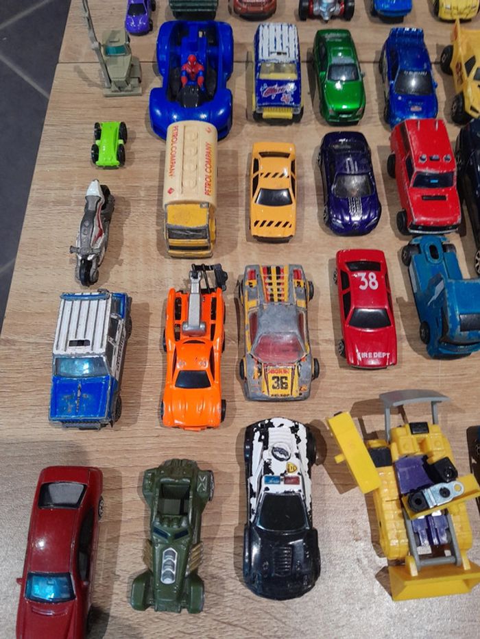 Lot de 89 véhicules voiture camion ect - photo numéro 12