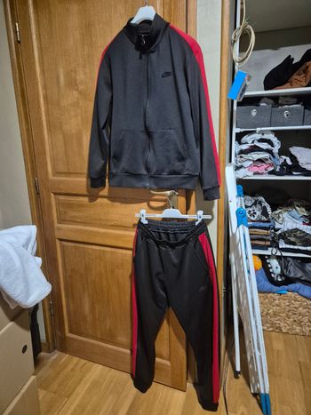 Ensemble survêtement nike