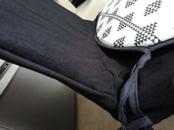 4 Housses de chaises noir & blanc tbe