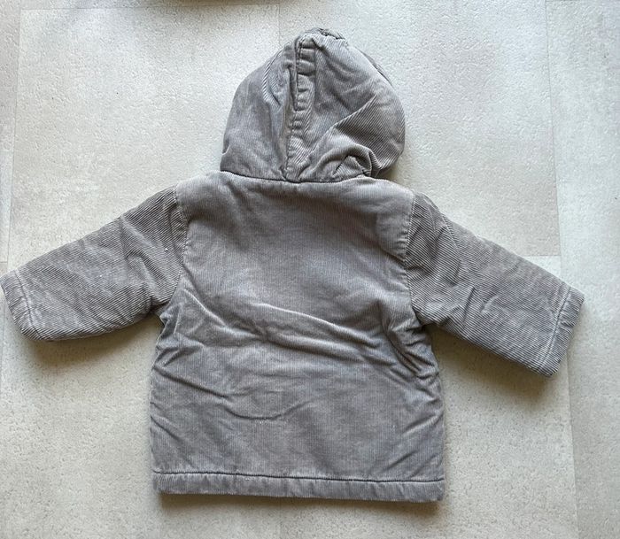 Manteau taille 6 mois - photo numéro 3