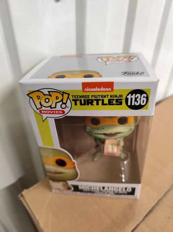 Funko pop michelangelo with box