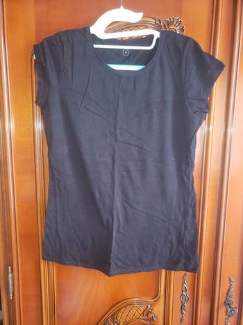 T-shirt noir femme M