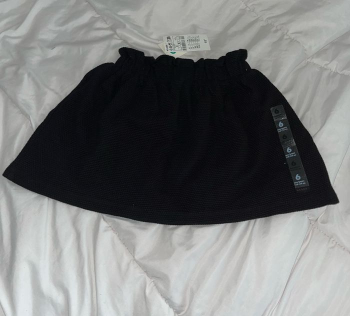 Jupe évasée noir 6ans