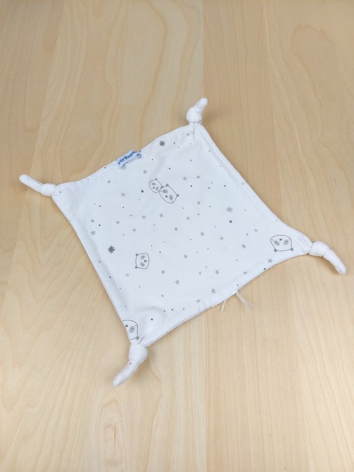 Doudou plat carré blanc tissu ours panda VERTBAUDET gris étoiles 4 nouettes -  A10476