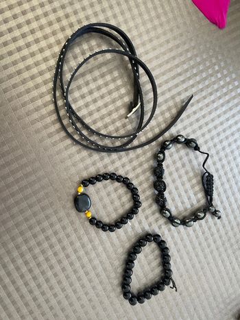 Lot bracelets noir