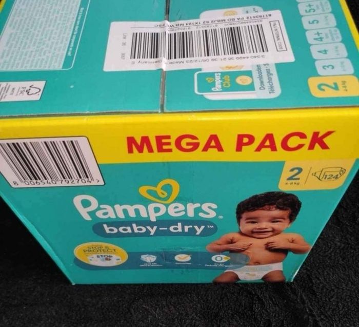 Méga pack 124 couches  Pampers taille 2 - photo numéro 2