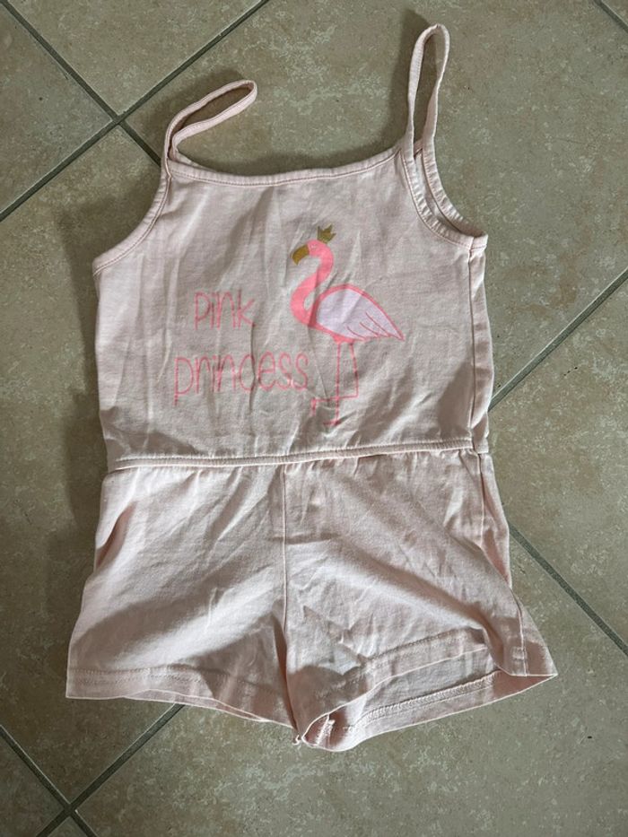 Joli combishort taille 4 ans