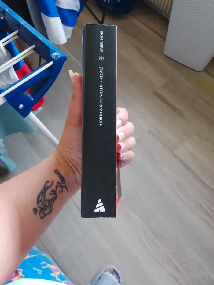Livre de hjorth & rosenfeldt - photo numéro 3