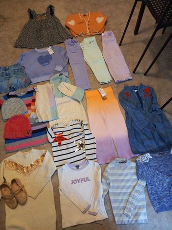 Sweat pull pantalon .. entre 2 et 4€ tres bon etat