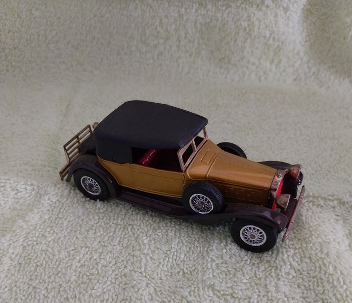 véhicule 1/43 Packard Victoria Matchbox 1930 models of Yesteryear England Lesney 1969 n°y-15 1930 - photo numéro 2