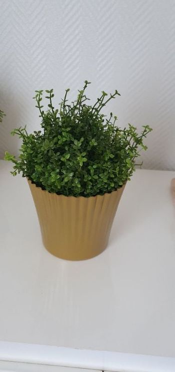 Pot de fleurs avec fleurs artificiel ikea