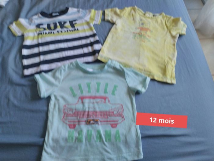 T+shirts taille 12 mois