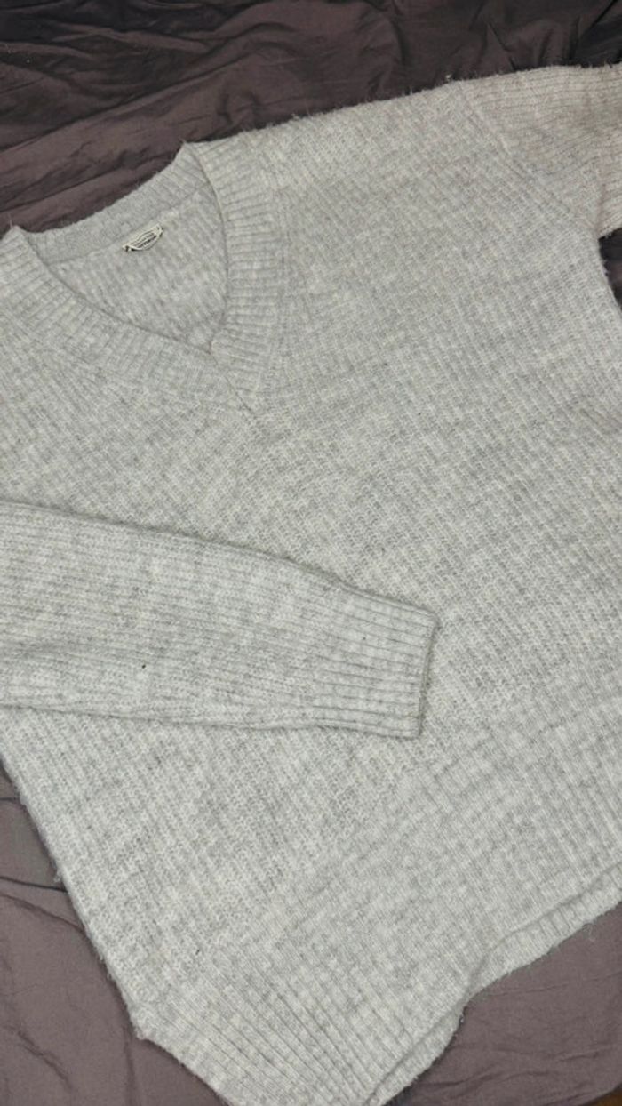 Pull gris