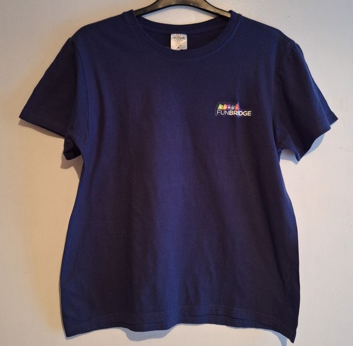 Lot de 4 tee-shirts état satisfaisant taille S - photo numéro 5