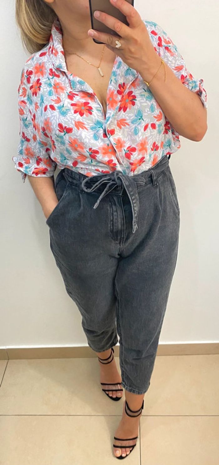 Chemise a fleurs - photo numéro 3