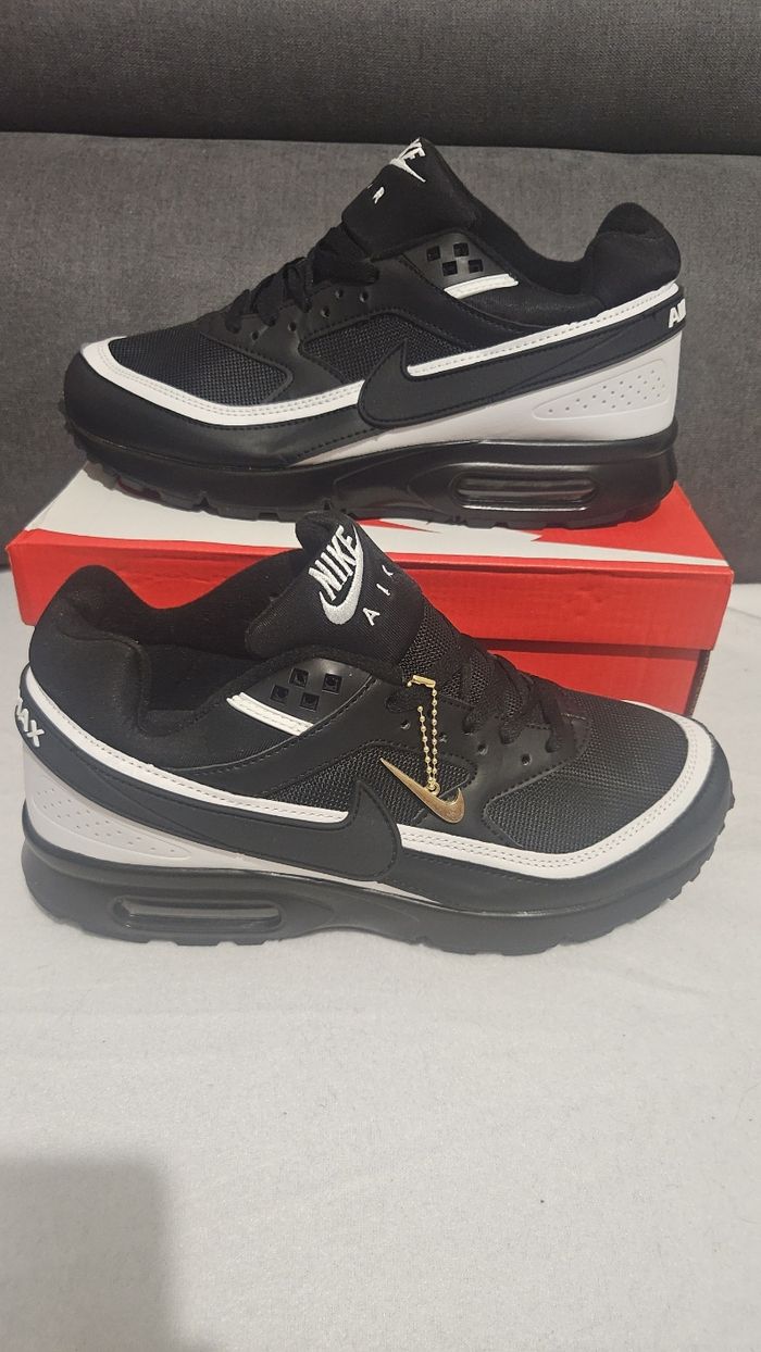 Basket nike air max BW neuf