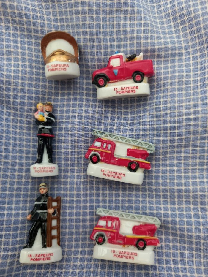 6 pompiers et camions - photo numéro 2