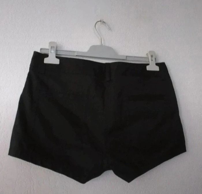 Short chic avec revers femme.38. - photo numéro 2