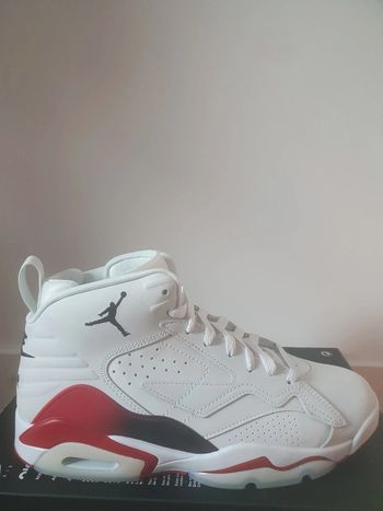 Nike Jordan MVP (42.5)
