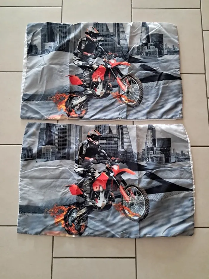Couette 2 taies d'oreiller Moto cross neuf - photo numéro 6