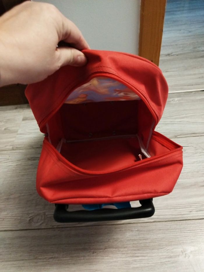 Sac à roulettes/ valise Pat'patrouille - photo numéro 4