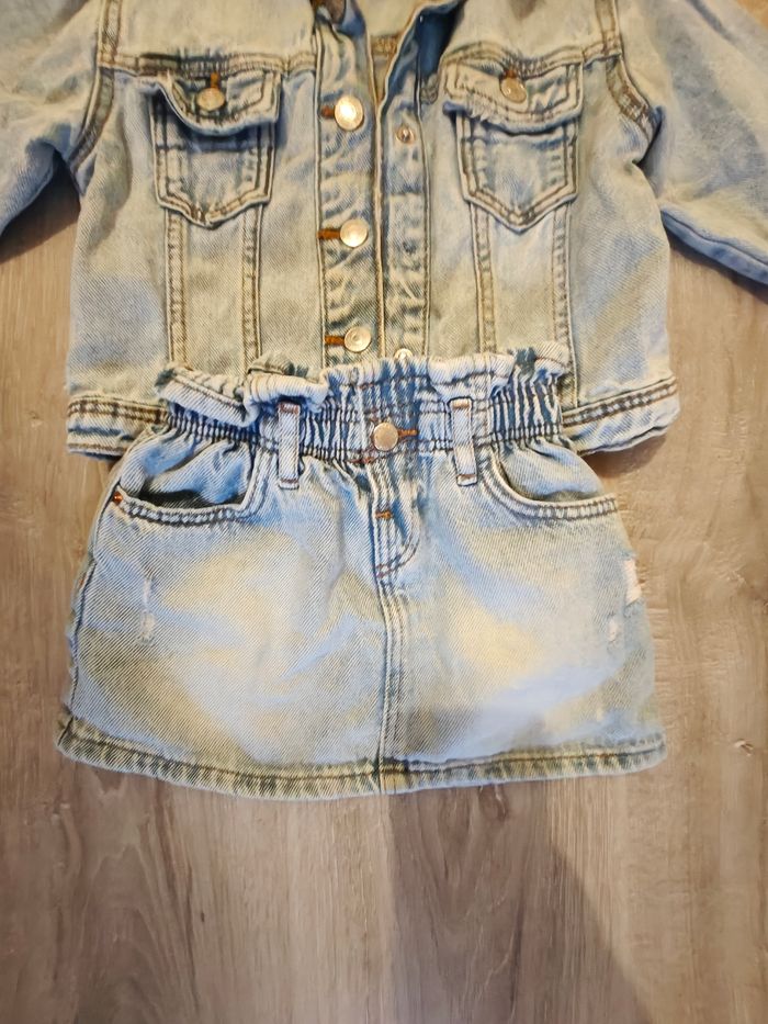 Jupe et veste jean Zara 18 mois fille - photo numéro 2