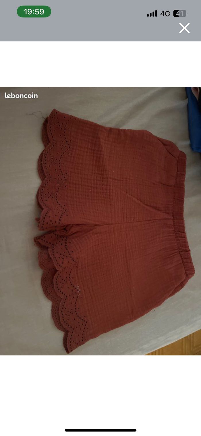 Short 3 ans