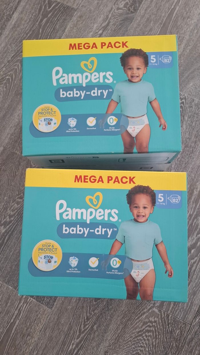 Couche pampers taille 5 lot