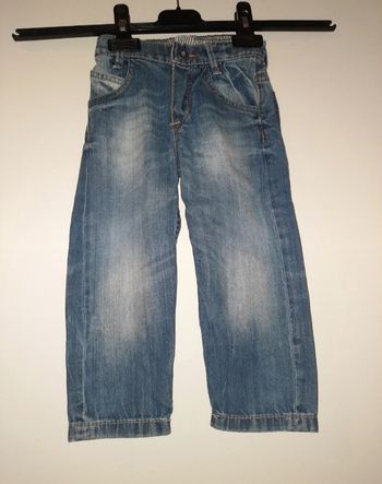 Jean levis taille 2 ans