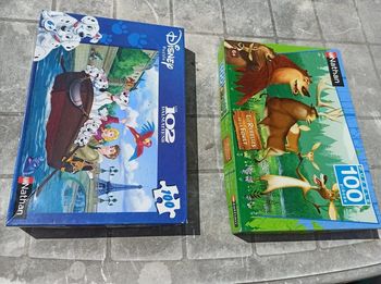 2 puzzles 100 pièces 102 dalmatiens et rebelles de la forêt