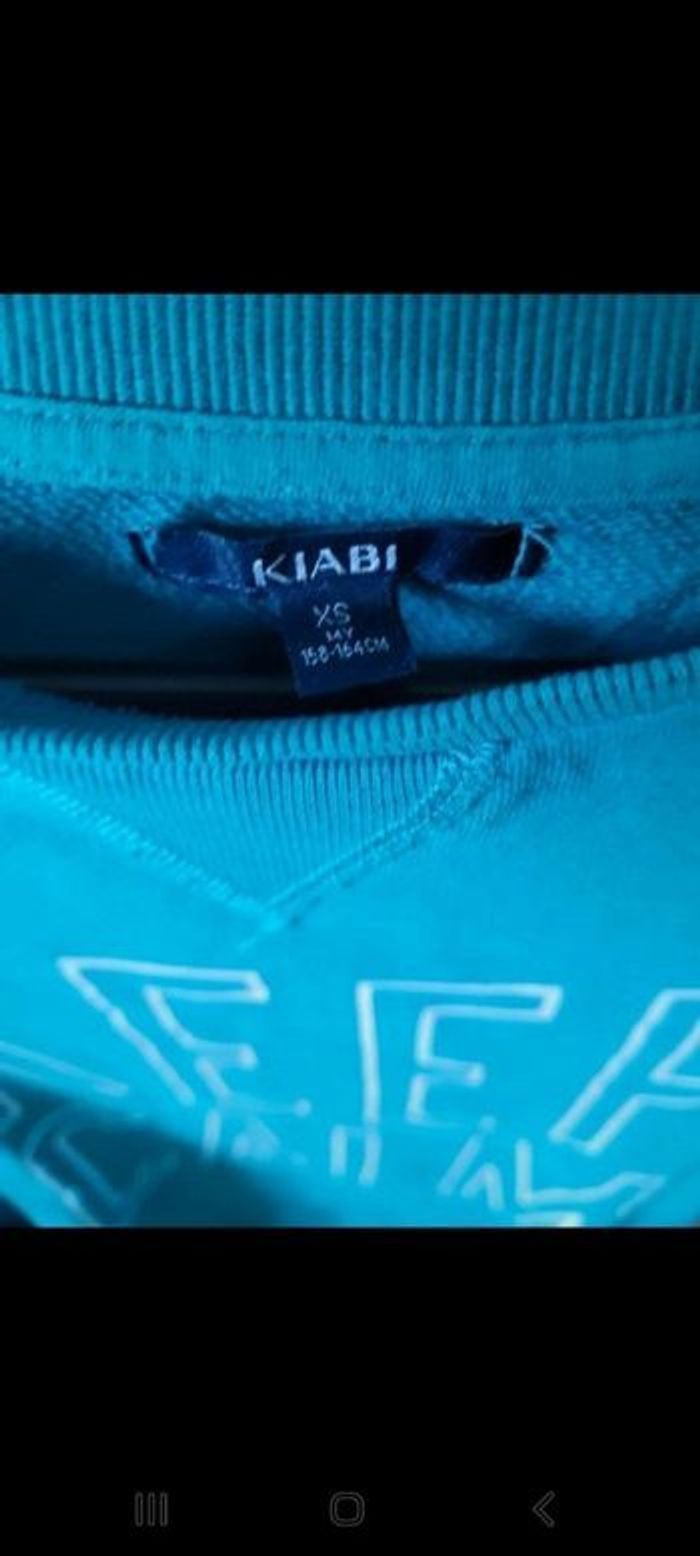 4 pulls et 1 sous pull taille 14 ans - photo numéro 3