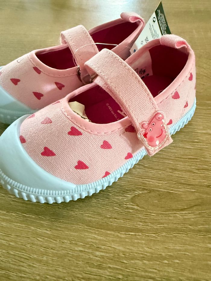 Chaussure Peppa pig - photo numéro 2