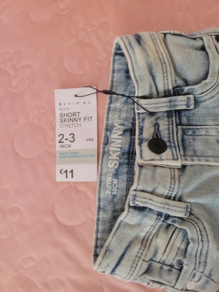 Short en jeans skinny - photo numéro 6