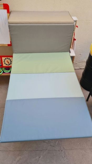 Tapis de motricité ou gymnastique ikea
