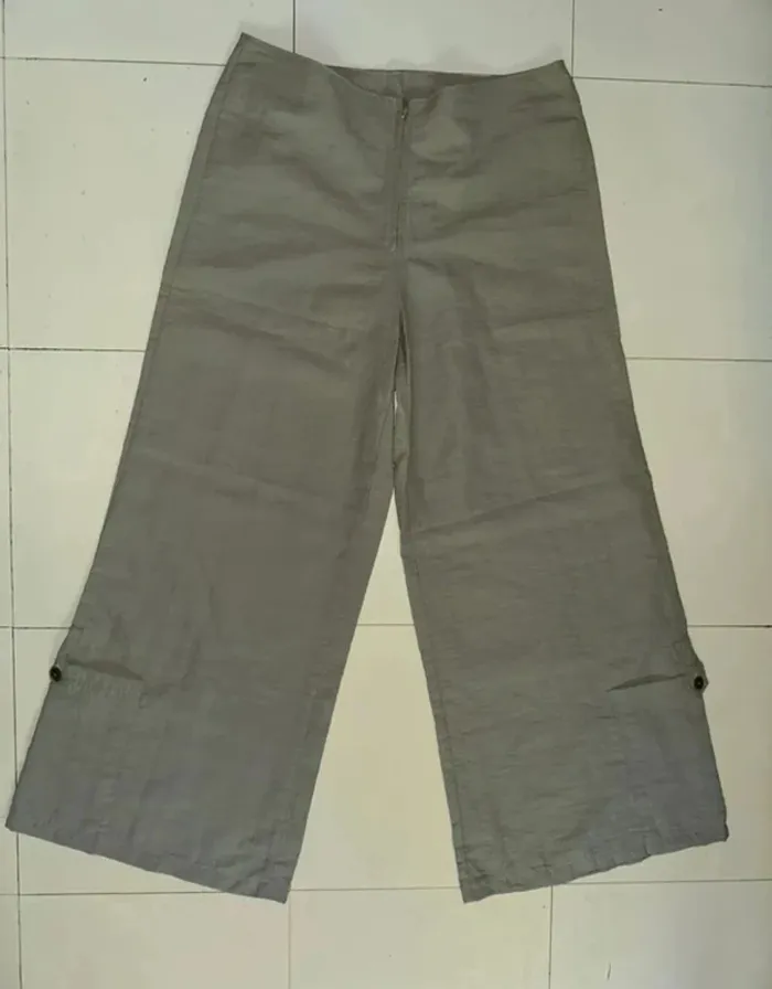 Magnifique pantalon kaki neuf Taille38 Berverly