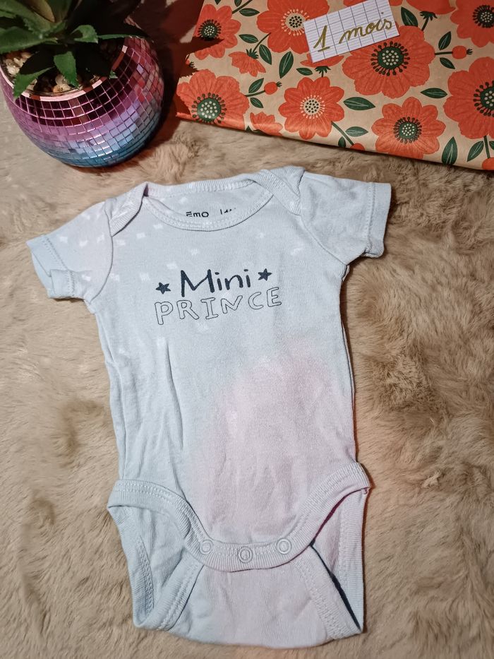 Lot bodies manches courtes - photo numéro 3