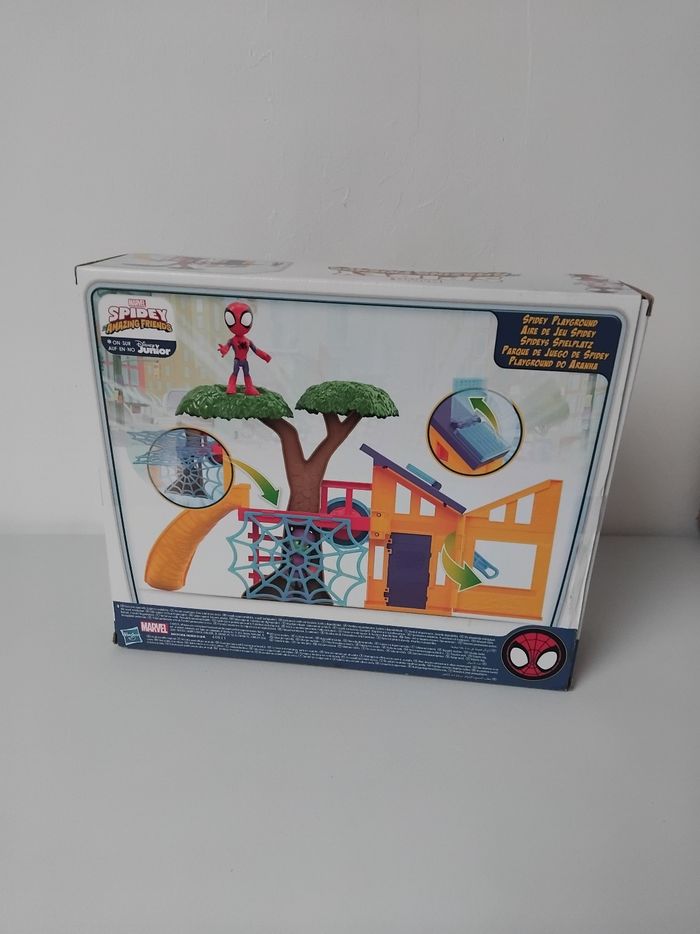 SPIDEY Figurine et Aire de Jeux 🕸 - photo numéro 3