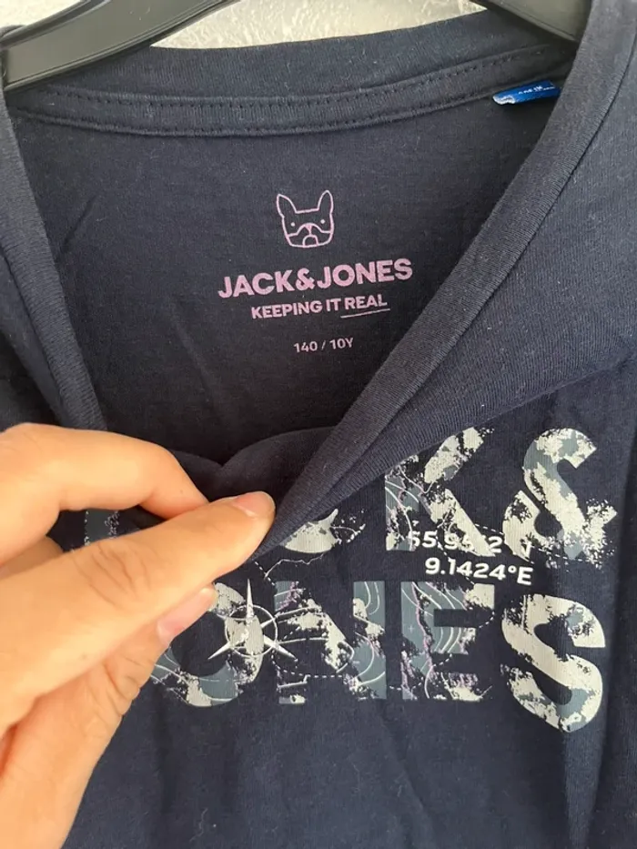 T-shirt Jack&Jones taille 10 ans 💫 - photo numéro 2