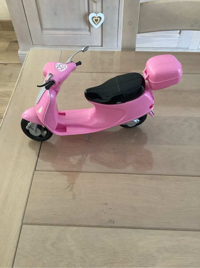 Scooter poupée
