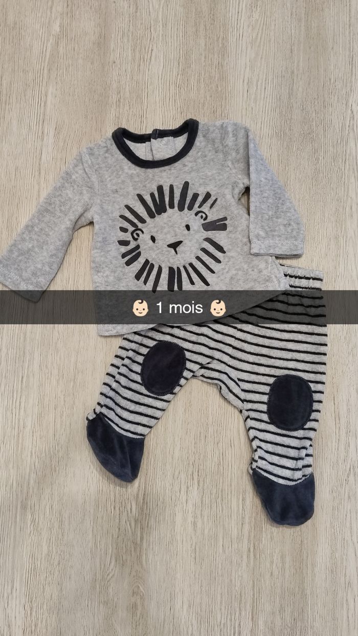 Pyjama 1 mois