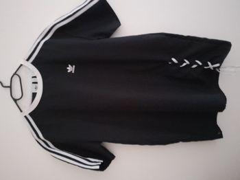 Robe Adidas