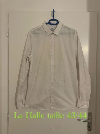 Chemise à manches longues blanc uni coupe ajusté La Halle taille 43/44